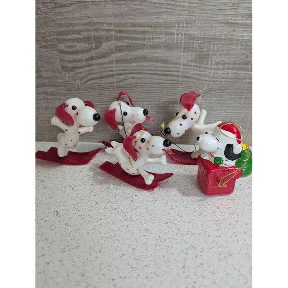 Five (5) Vintage Snoopy Christmas Ornaments - Picture 1 of 9